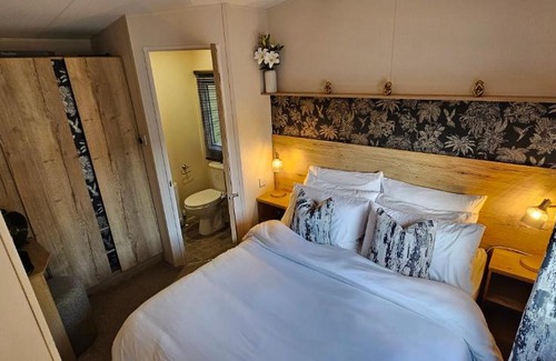 Dogdyke Other | Tattershall lakes breaks Swan view