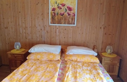 Poroszlo House | Tavasz Nyaraló