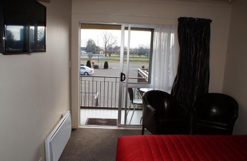 Ashburton Hotel | Taylors Motel