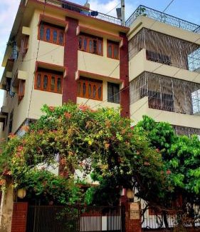 Uttara Hotel | Taz Garden House