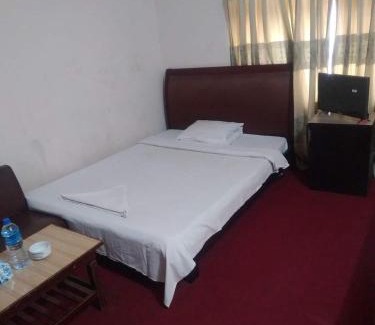 Uttara Hotel | Taz Garden House