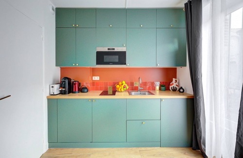 Bagnolet Apartment | TBS 132 - Stylish apartment with terrace