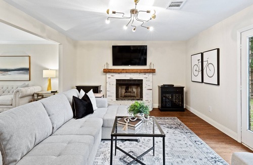 Grapevine House | TCH - 5BR/2.5BA Home in Grapevine - D