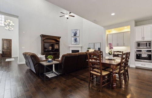 Allen House | TCH - Cozy 3bd/2.5ba in Allen with Workspace
