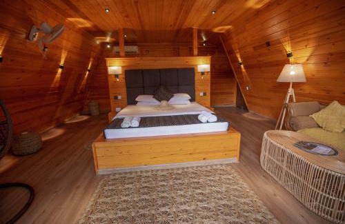 Ella Villa | Tea Cabins