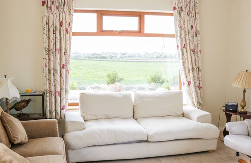 Castlebar Cottage | Teach Ciuin