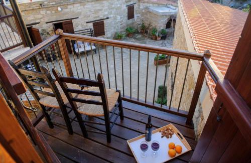 Maroni House | Teacher's House