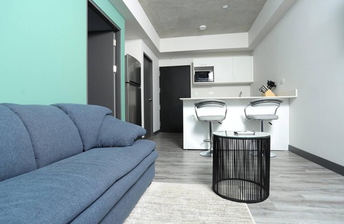 Mata Redonda Apartment | Teal at 12, City Views and Wonderland Vibes!