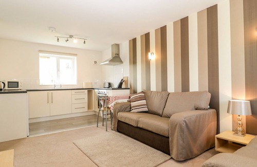 Highbridge Cottage | TEAL, pet friendly, with a garden in Highbridge