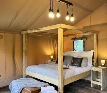 Cutnall Green House | Teal Safari Tent