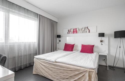 Riihimaki Hotel | Teatterihotelli Riihimäki