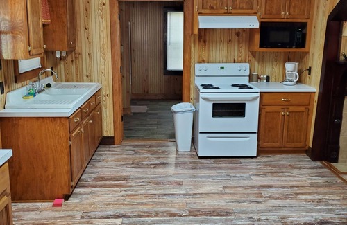 Plattenville House | Teen's Belle Maison (house) in Pierre Part/Belle River, LA with water frontage.