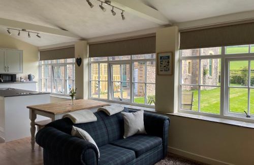 Talgarth House | Tegfan Garden Suite