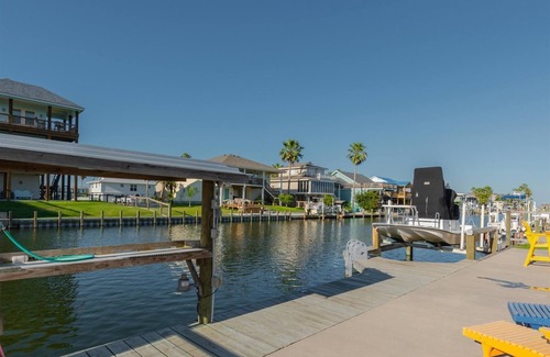 City-by-the Sea House | Tejas Tides