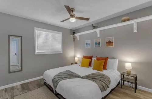 Rural-Geneva House | Tempe Oasis Near ASU | Pool Home + Private Casita