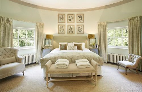 Weston Under Lizard House | Temple of Diana