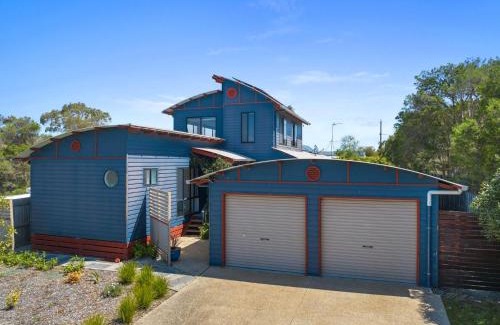 Inverloch House | Tempting Tamara