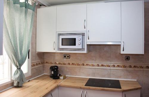 Jaen Apartment | Teniente Bago con opción de aparcamiento