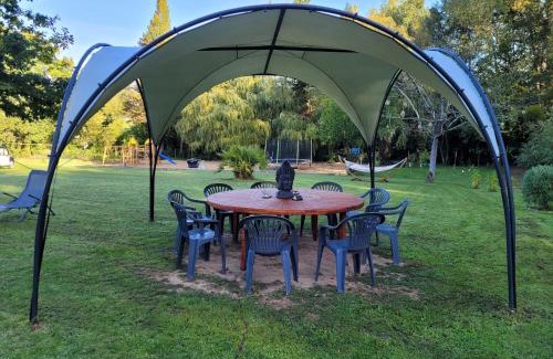 Saint-Ouen-des-Besaces House | Tente Lodge Safari