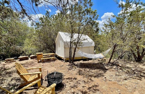 Mason RV Rental | Tentrr Signature Site - Hill Country Adventure Outpost - 5B
