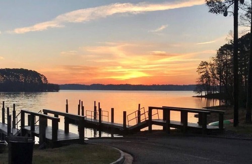 Zwolle RV Rental | Tentrr State Park Site - Louisiana North Toledo Bend State Park - Lakeview C - S