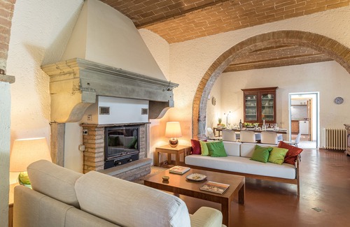 Pergo Villa | Tenuta Sagherina 8, Emma Villas