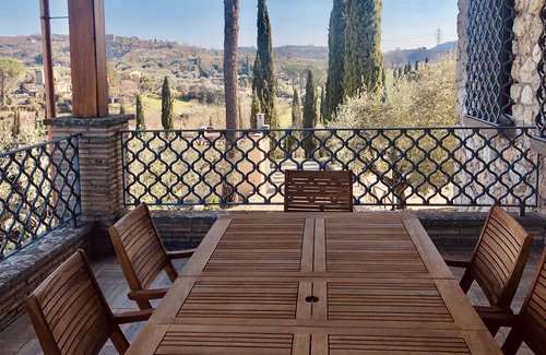 Palombara Sabina Villa | Tenuta San Marco - Luxury Villa with Gardens, Wifi, AirCo, Swimming Pool and Jacuzzi