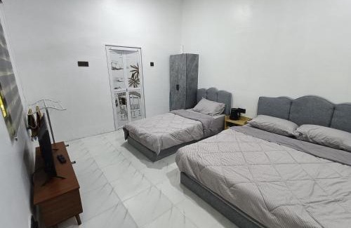 Dungun District House | Teratak Adamia Roomstay 04