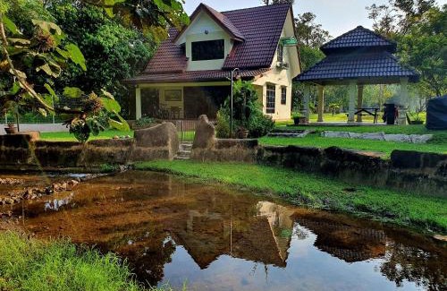 Hulu Langat Ski Chalet | Teratak D Tuntung, Hulu Langat