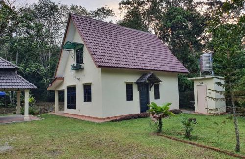 Hulu Langat Ski Chalet | Teratak D Tuntung, Hulu Langat