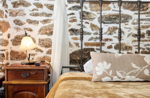 Agios Vlassios Hotel | TERPOU StoneHouse and Suites "StoneHouse"