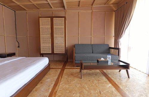 Watukarung Bed & Breakfast | Terra Clementia