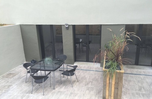 Basse-Goulaine House | Terrace apartment near the redwoods lush greenery near Nantes