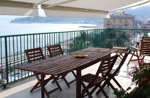 Varazze Apartment | Terrace on the sea in Varazze - citra code 009065-LT-0313