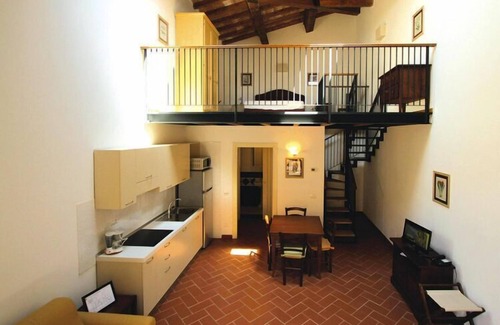 Piombino Apartment | Terrace Vibes in the Italian Sun