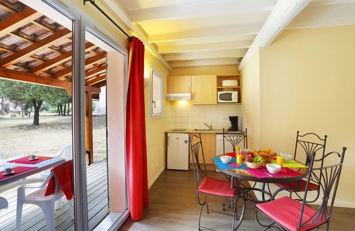 Sauve House | Terraced Houses in Sauve with Pools & Sauna