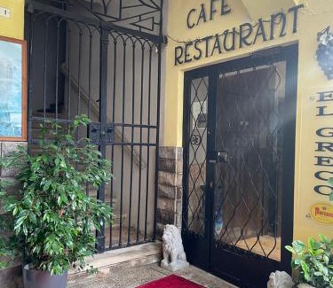 Baden Apartment | Terrasse Wohnungen mit parking in Zentrum