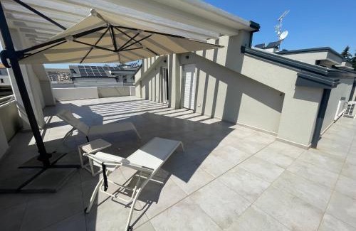 Quartiere XXIV Don Bosco Apartment | Terrazza Belvedere