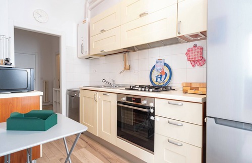 Introbio Apartment | Terrazza Fucinetta - Two Bedroom Apartment, Sleeps 6