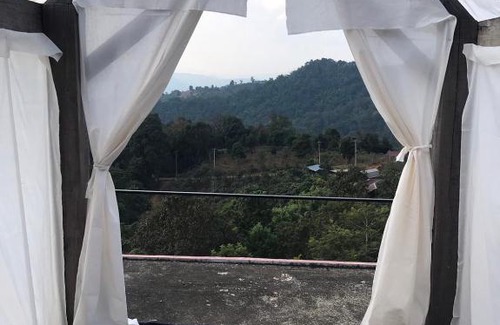 Chiang Rai Province Bed & Breakfast | Terre Terrace Glamping - Doichang