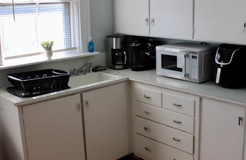 Taunton Apartment | Terrific 2-bedroom apartment with AC in Taunton