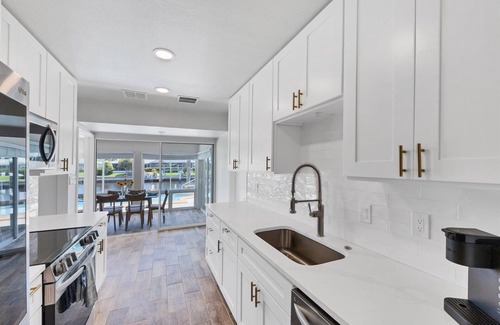 Charlotte Harbor House | 🥇 Terrific 2bd waterside villa (CH1005)