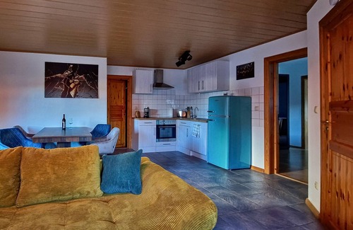 Olpe Apartment | Tervetuloa Veischedetaliin! Welcome to the Veischede Valley!