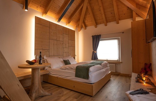 Chies d'Alpago Bed & Breakfast | TEVERONE SUITES - Room Camoscio