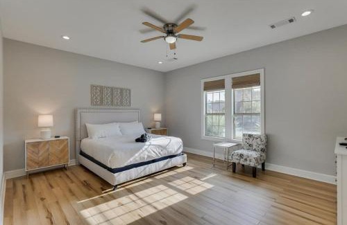 Rowlett House | Texan Sunny Oasis 5 BED Private Pool Hot tub