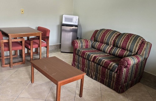 Edinburg Hotel | Texas Inn and Suites RGV
