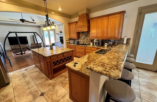 Rochelle House | Texas River Ranch-518 Acres; 2 Homes, Sleeps 21; +/- 3 Miles of River Frontage