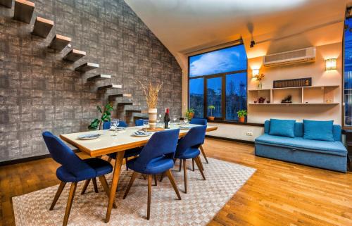 Vake Apartment | Tfeli Penthouse