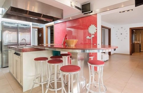 Torredembarra Villa | th52 Villa in Torredembarra · 6 bedrooms · 3 baths