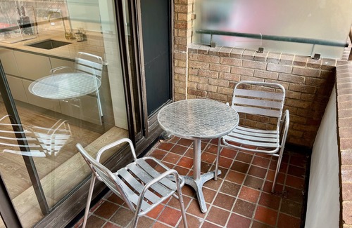 South Bank Apartment | Thames Bankside River view city apartment